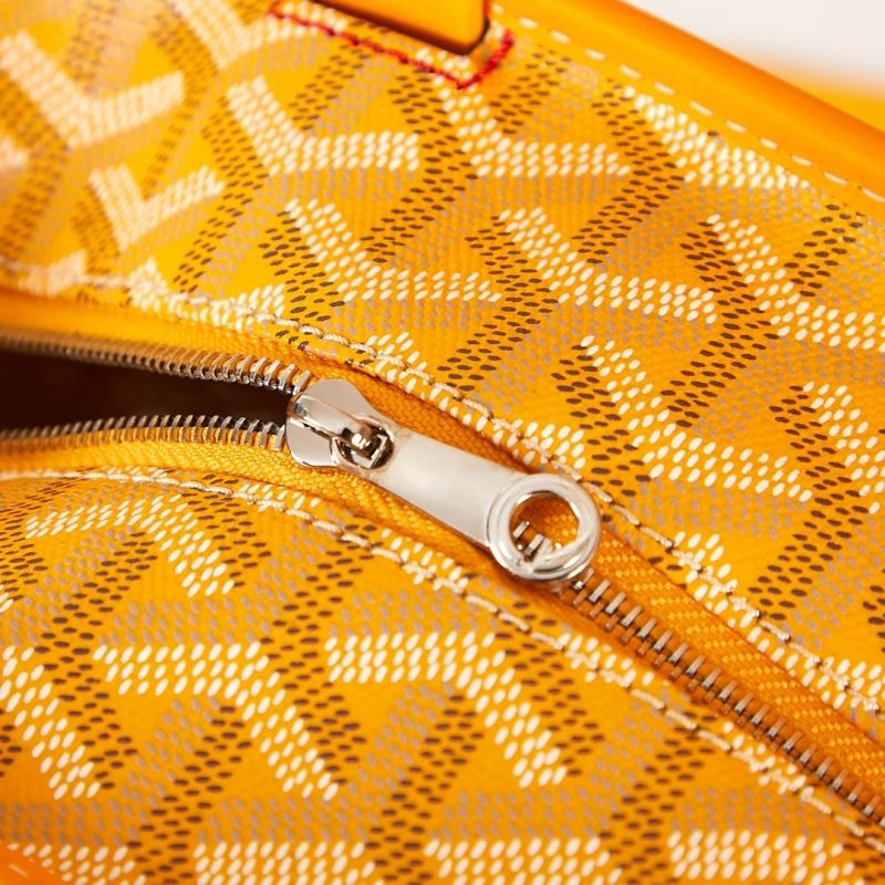 Goyard Shopping Bags